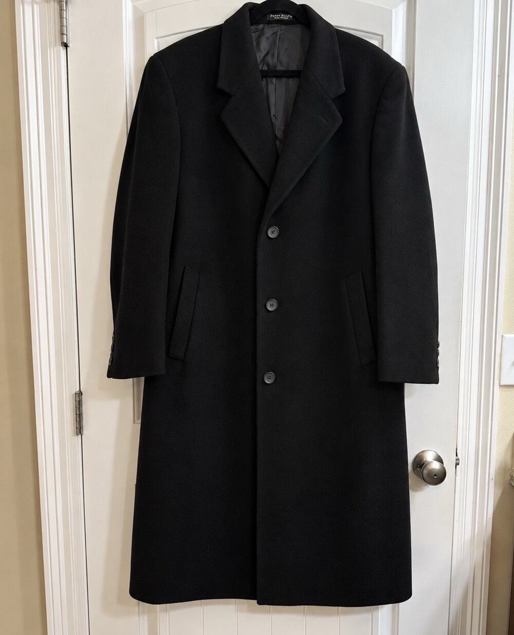 Tailors Row Men’s Black Long Overcoat 42R Wool Cashmere Button Lined Pockets